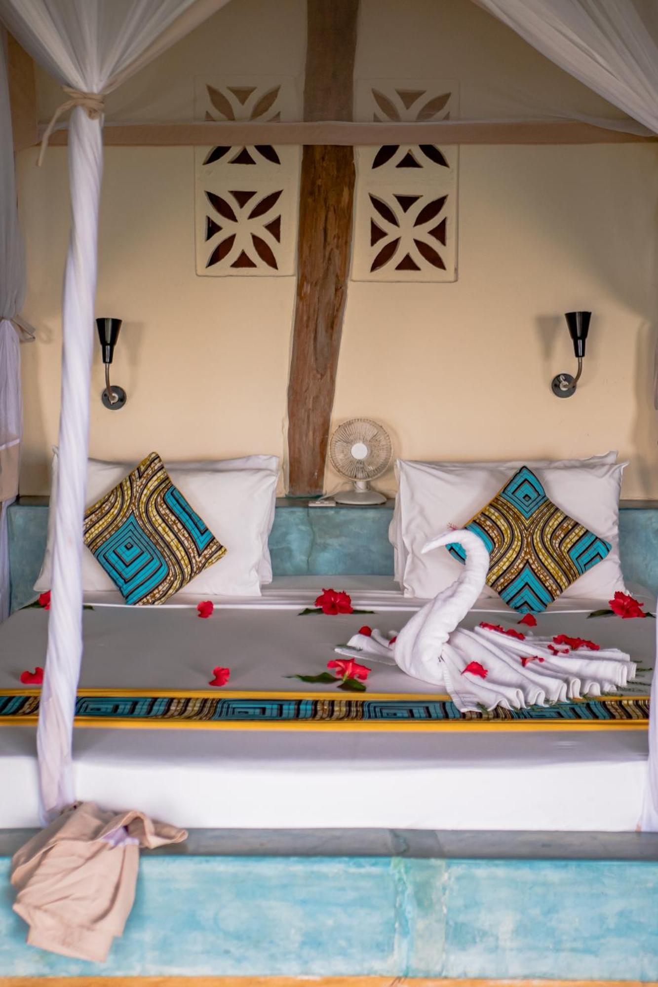 Sunshine Marine Lodge Matemwe  Luaran gambar